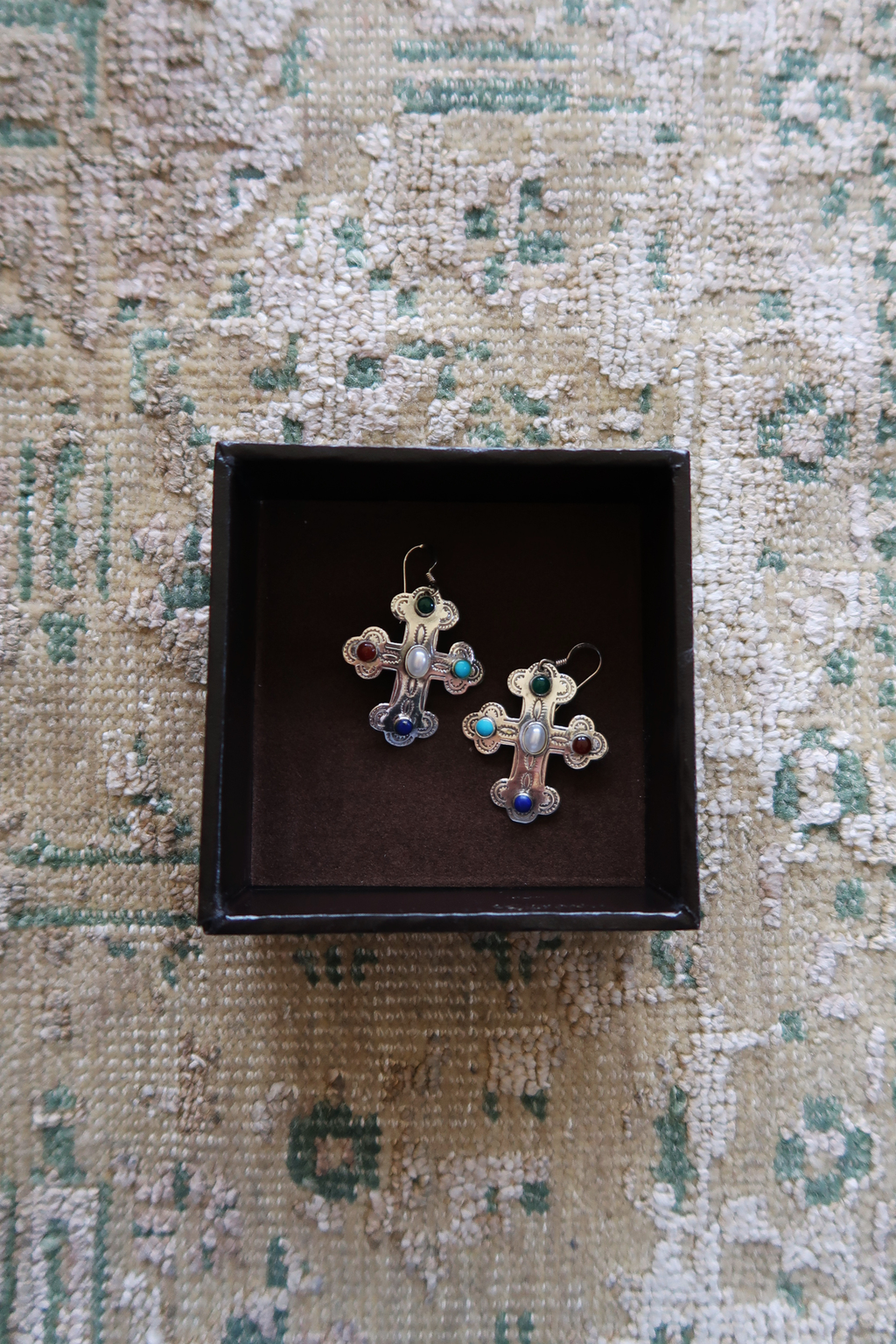 Vintage Southwestern Sterling Silver Cross Earrings
