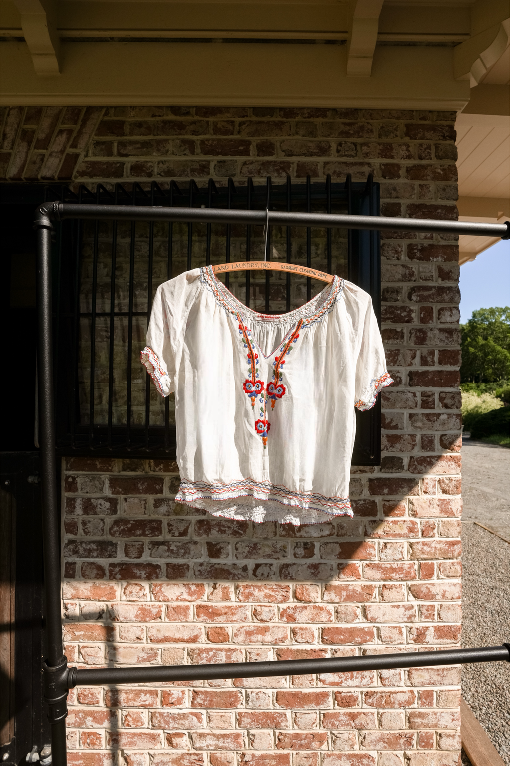 Vintage 1930's Hungarian Embroidered Folk Blouse (XS-S)