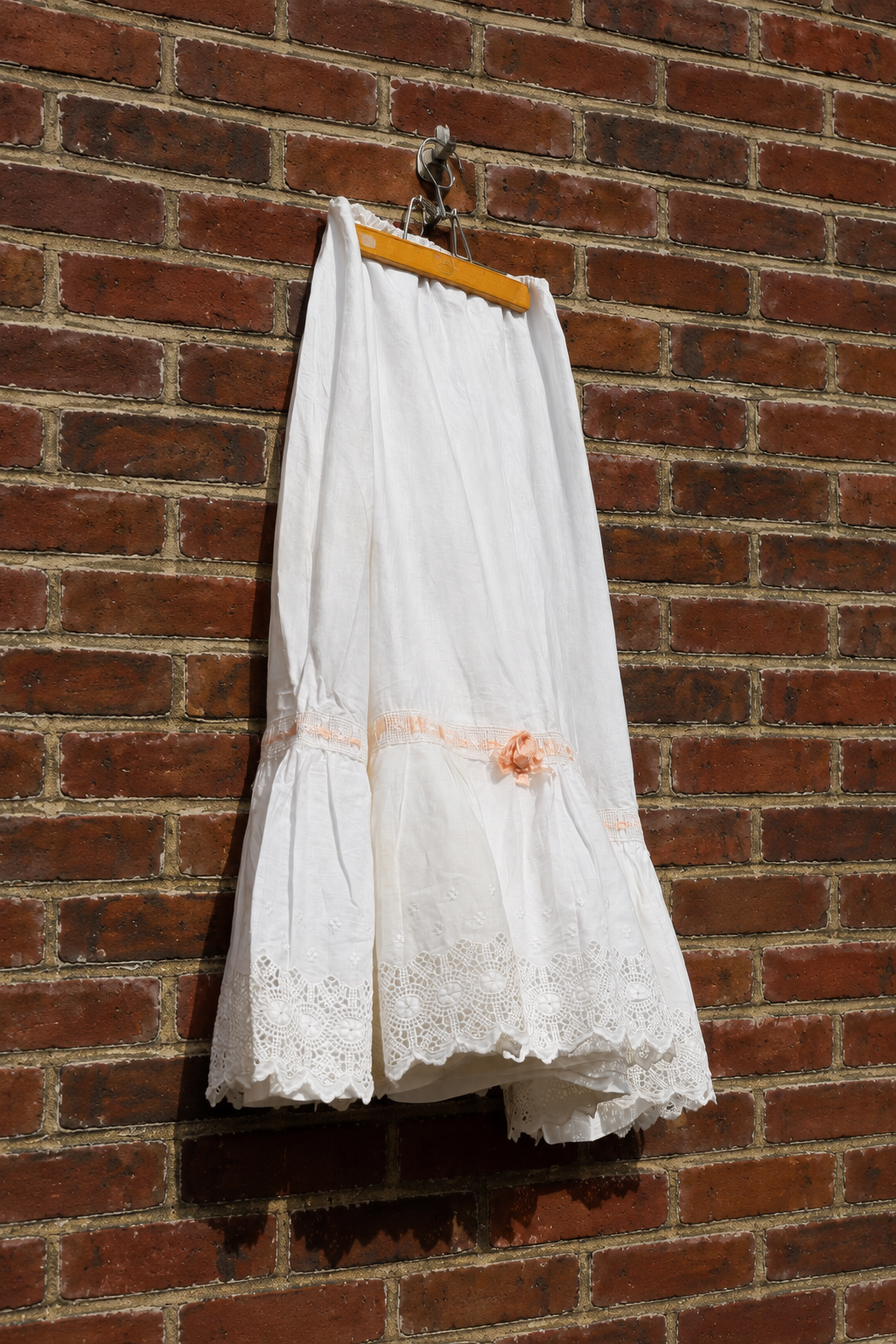 Antique Edwardian white cotton lawn petticoat skirt, 1900s vintage tiered lace maxi skirt, vintage crochet lace flounce skirt, luxury archival vintage clothing, Alex Elle Archives white cotton skirt