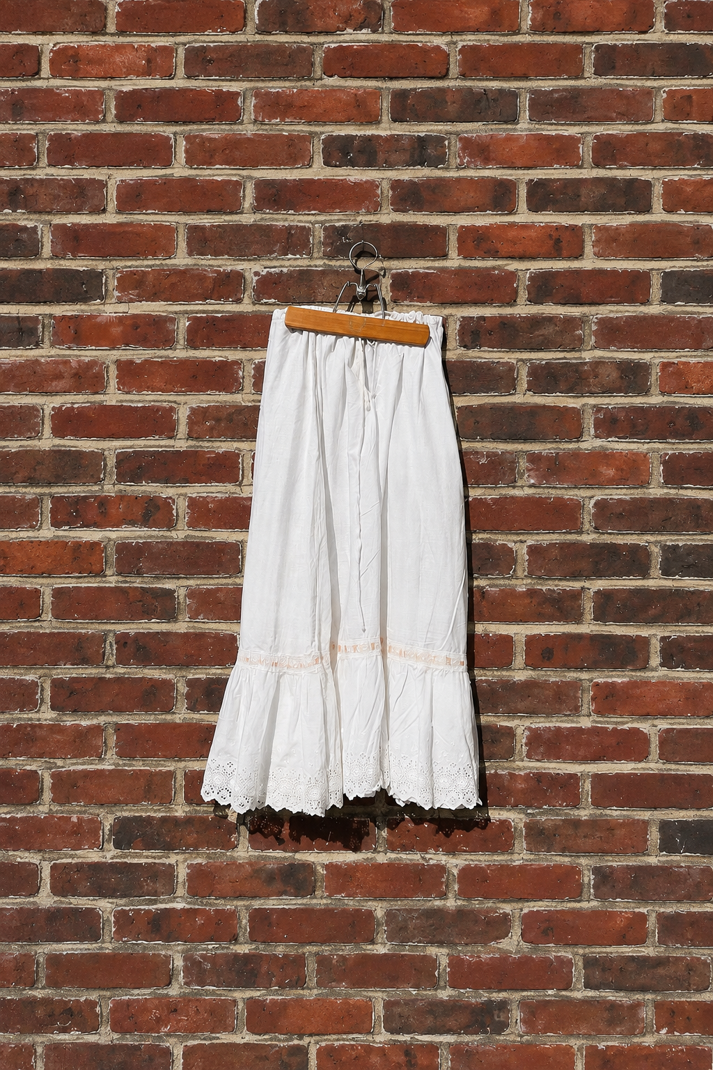 Antique Edwardian white cotton lawn petticoat skirt, 1900s vintage tiered lace maxi skirt, vintage crochet lace flounce skirt, luxury archival vintage clothing, Alex Elle Archives white cotton skirt